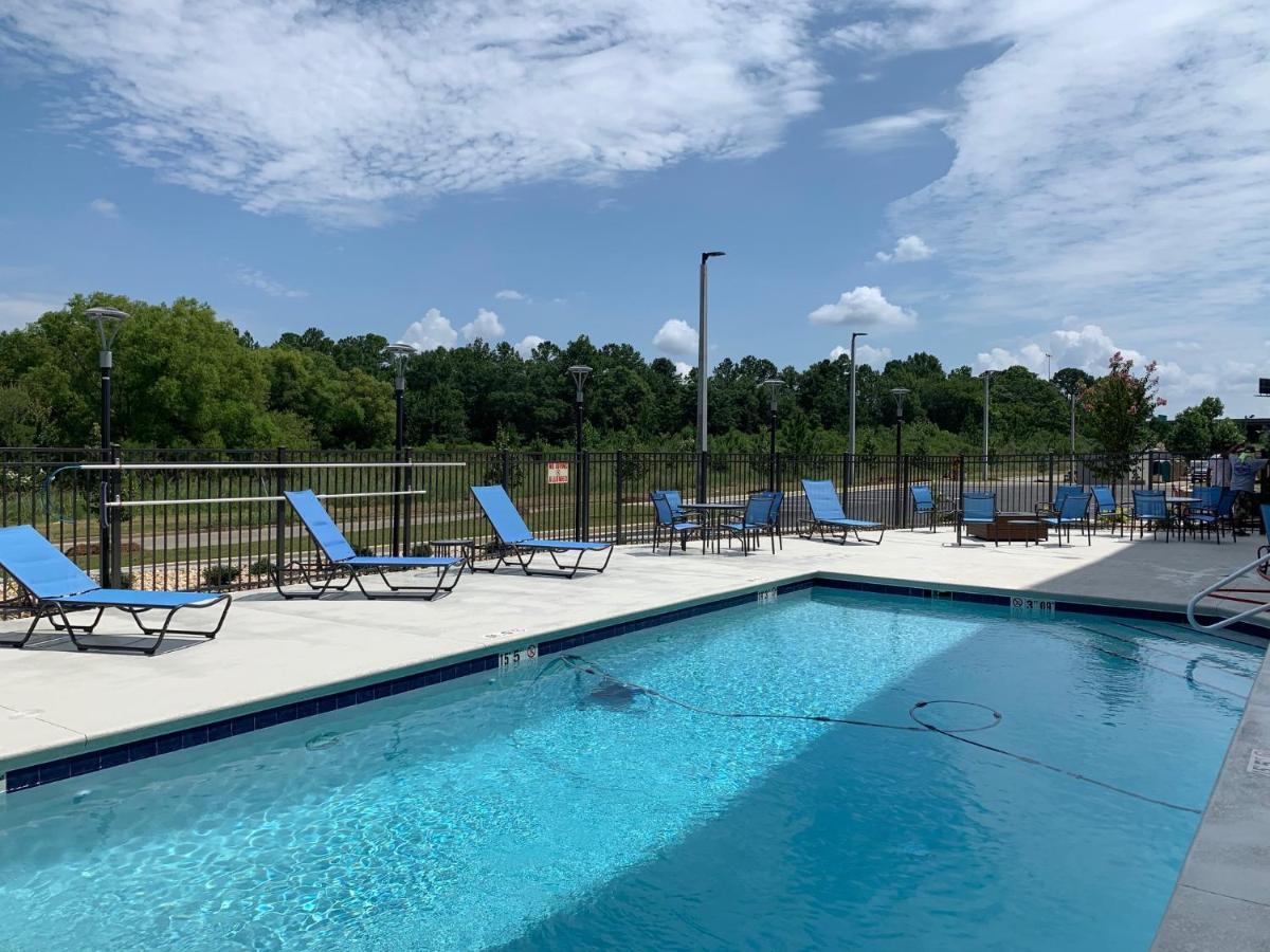 La Quinta Inn & Suites By Wyndham Tifton Εξωτερικό φωτογραφία