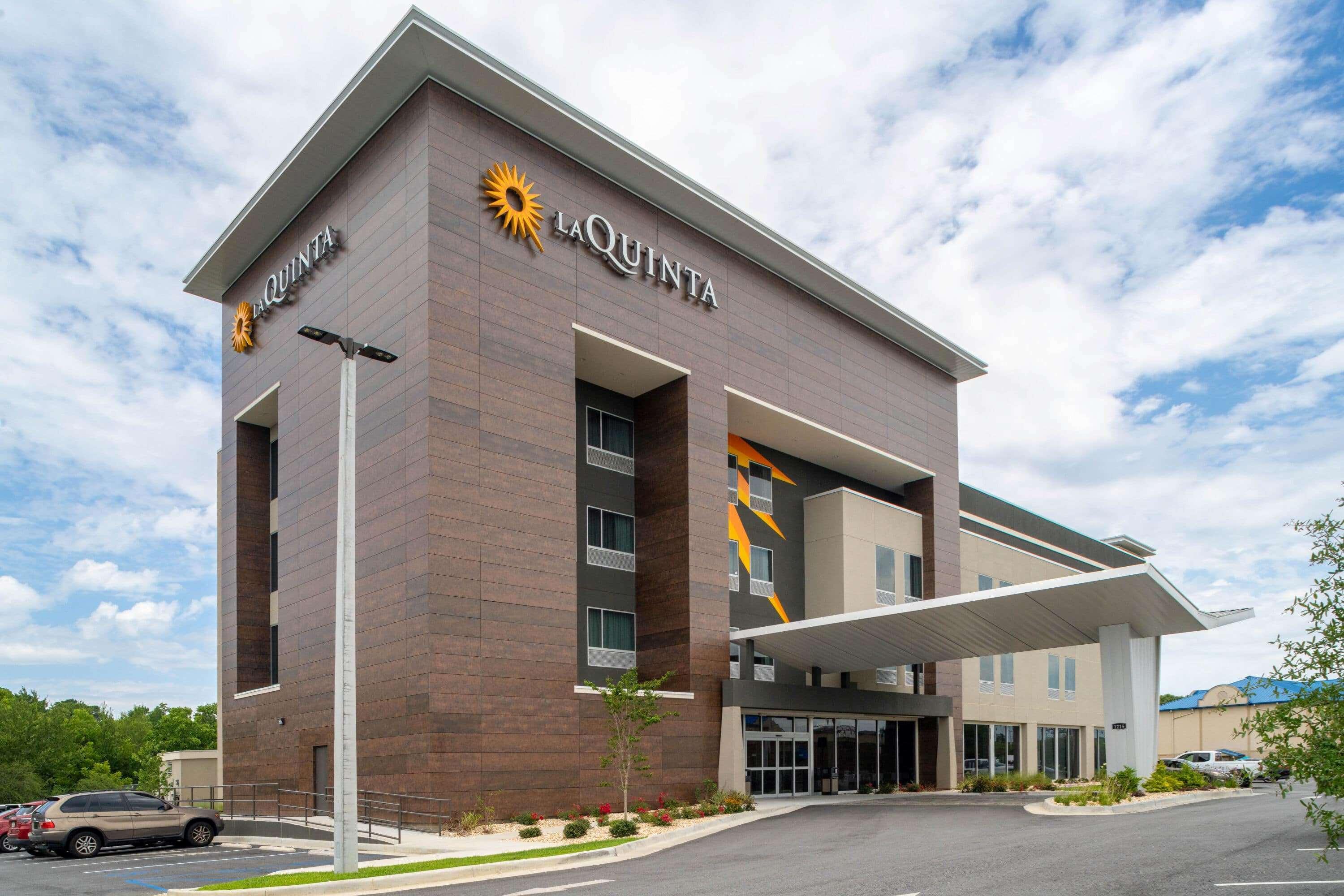 La Quinta Inn & Suites By Wyndham Tifton Εξωτερικό φωτογραφία